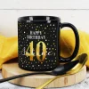 Geburtstagstasse "Happy Birthday" mit Name & Alter in Schwarz und Konfettidesign