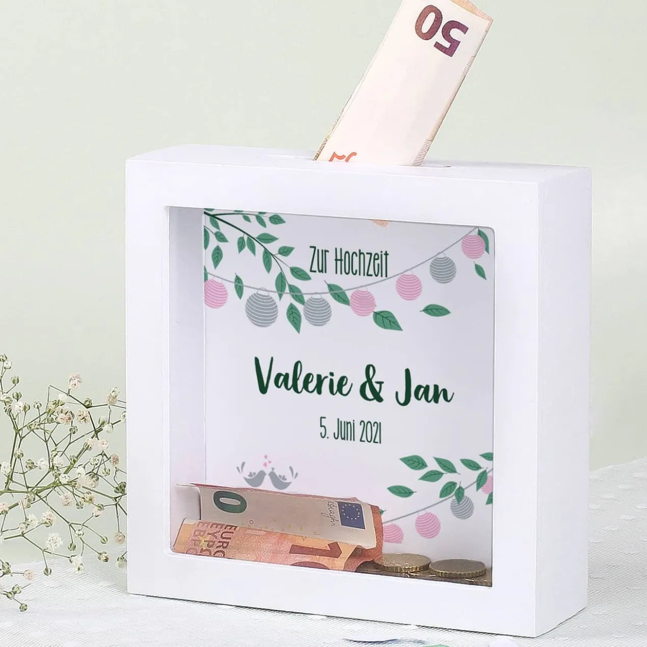 Geldgeschenk zur Hochzeit - Bilderrahmen Spardose mit Lampions, Namen und Datum
