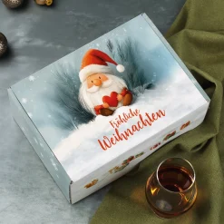 Geschenkbox 'Fröhliche Weihnachten' mit Wichtelmotiv | Mittelgroße Geschenkverpackung 21×8×15 cm