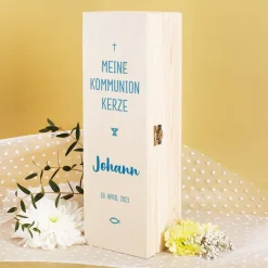 Geschenkbox für Kommunionkerzen - mit Name und Datum in drei Farben zur Auswahl