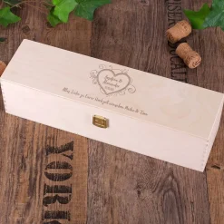 Geschenkbox mit Gravur zur Hochzeit