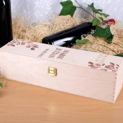 Geschenkbox zur Hochzeit mit Blumenmotiv
