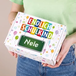 Geschenkkarton zur Einschulung personalisiert mit Name | Endlich Schulkind | 3 Größen
