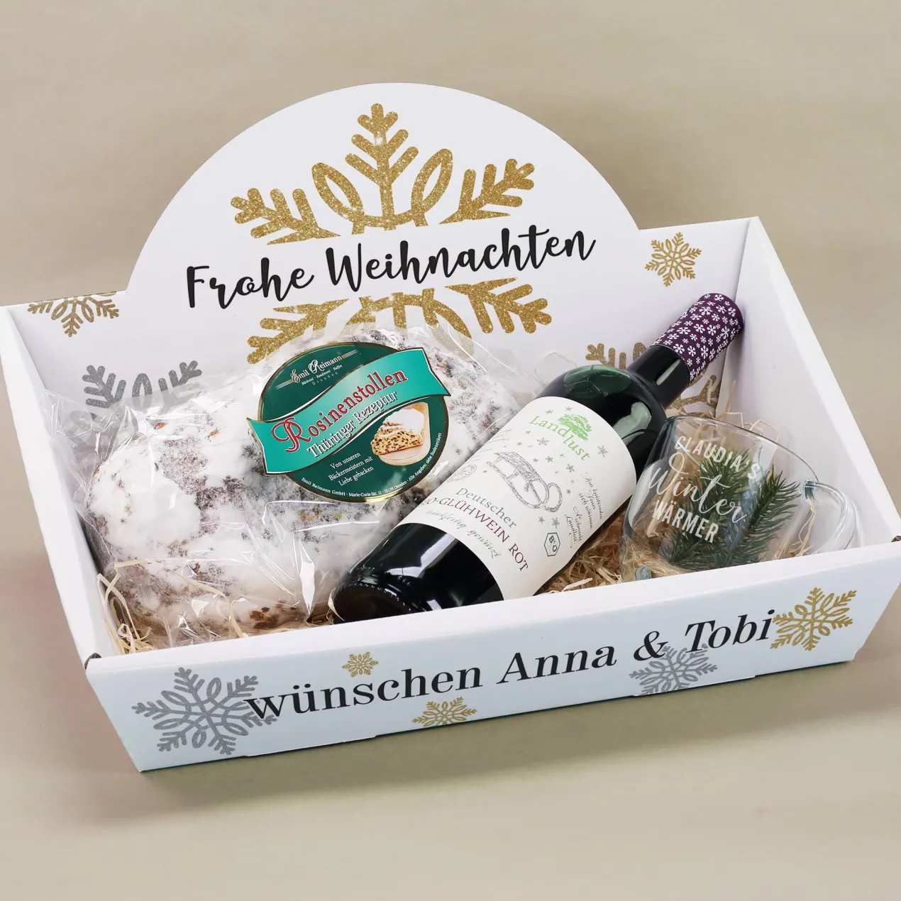 Geschenkkorb "Frohe Weihnachten" mit Glühwein, Stollen und graviertem Glas