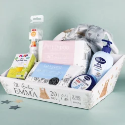 Geschenkkorb mit Aufdruck als Geschenk zur Geburt