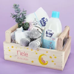 Geschenkkorb mit Mond, Sternen und Teddymotiv für Jungen und Mädchen