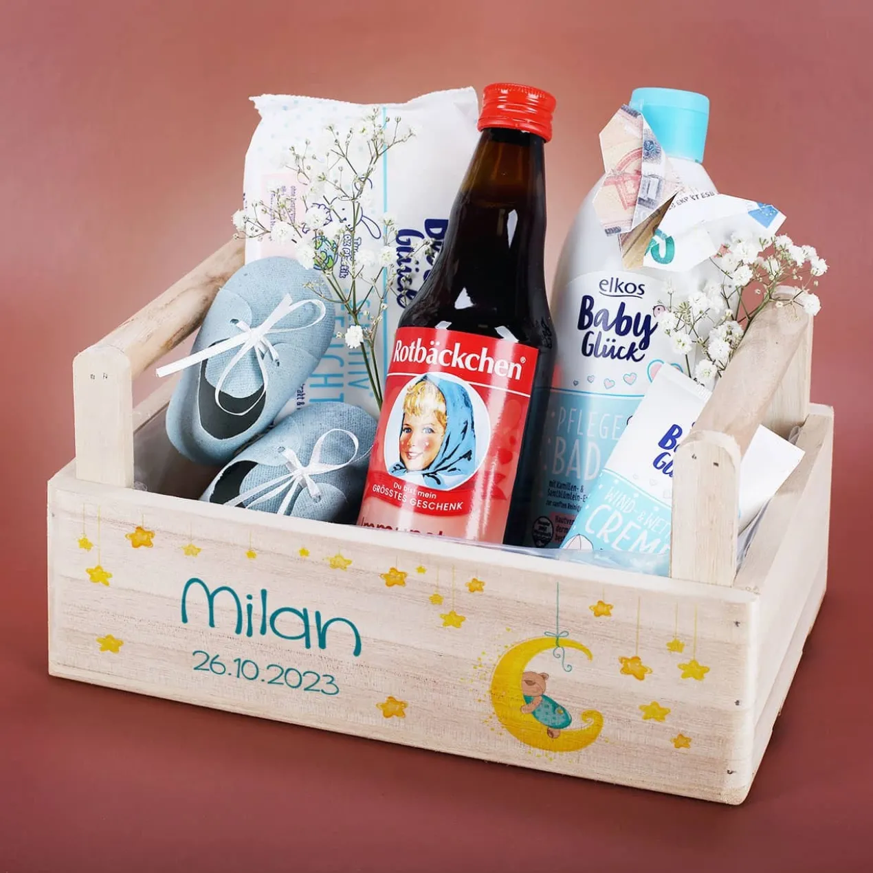 Geschenkkorb mit Mond, Sternen und Teddymotiv für Jungen und Mädchen