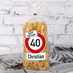 Geschenknudeln zum Geburtstag mit Name und Alter