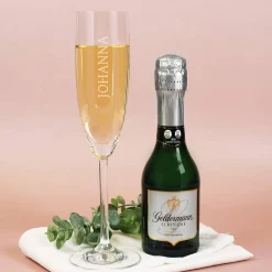 Geschenkset mit Sekt und Sektglas in einer bedruckten Verpackung | Geldermann Flaschengärung