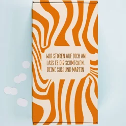 Geschenkset mit Weinglas und Aperol mit Wunschtext und Name graviert