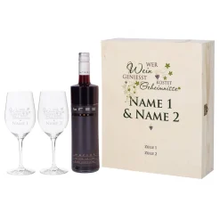 Geschenkset - Wer Wein genießt... 2 gravierte Gläser und Weinflasche in bedruckter Holzbox