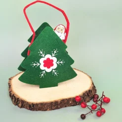 Geschenktasche aus Filz zu Weinachten mit verschiedenen Motiven und Tragegriff