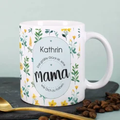 Geschenktüte mit Schokolade und Tasse für die beste Mama