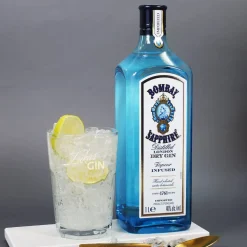 Gin-Set zum Geburtstag mit Bombay Ginflasche