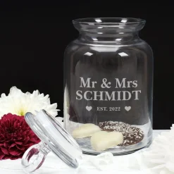 Glasdose für Mr und Mrs mit Wunschnamen und Jahr graviert