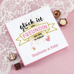 Glück ist eine Freundin wie dich zu haben! Lindt Pralinen mit Wunschtext, 100 g