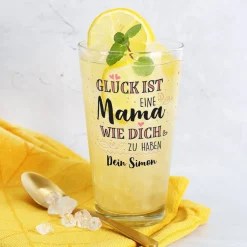Glück ist, eine Mama wie dich zu haben - Trinkglas mit Wunschtext