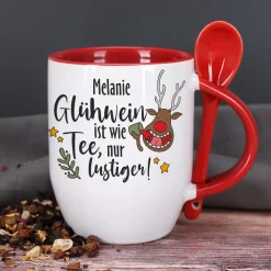 Glühwein ist wie Tee, nur lustiger! - Löffeltasse mit Namensaufdruck