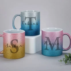 Glitzertasse in 3 Farben mit Name und Initiale