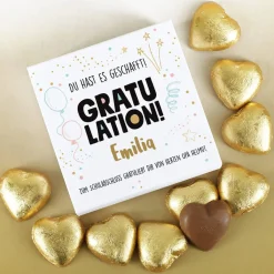 Gratulation, du hast es geschafft! - Geschenkbox mit 10 Lindt Schoko-Herzen