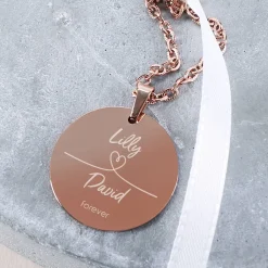 Gravierte Halskette mit Herz, Namen und Datum - in Silber, Schwarz oder Roségold