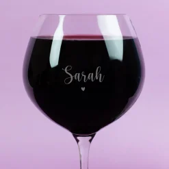 Graviertes Burgunderglas von Leonardo mit Name & Herzmotiv | Personalisiertes Weinglas Geschenk