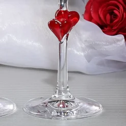2 gravierte Sektgläser L'Amour mit roten Herzen zur Hochzeit