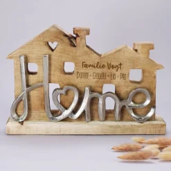 Graviertes Haus aus Mangoholz mit Ihren Wunschtexten