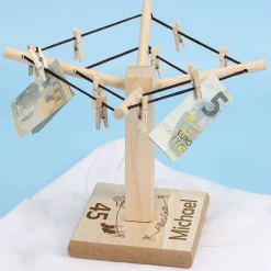 Gravierte Wäschespinne als Geldgeschenk zum Geburtstag