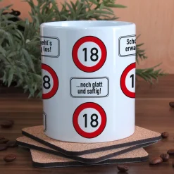 große Kaffeetasse zum 18. Geburtstag mit Verkehrszeichen - 18 -