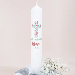 Große Kommunionkerze mit Kreuz aus Blüten, Blättern, Tauben und Kelch 6x38cm