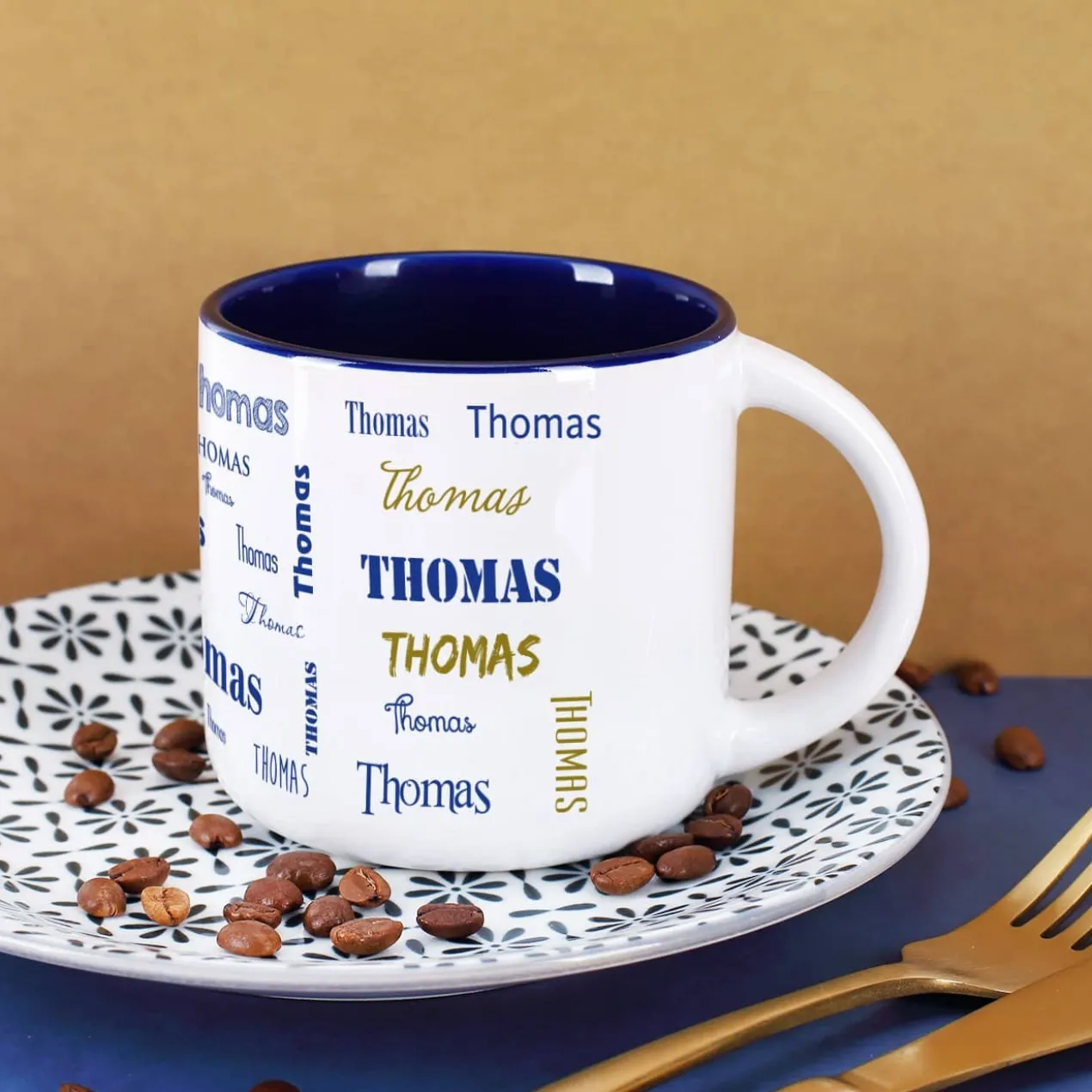 Großer Kaffeepott mit Ihrem Namen in verschiedenen Schriftarten