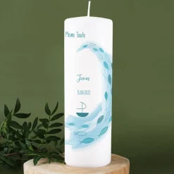 Große Taufkerze mit Wasserwelle und Fischen