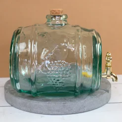 Handgefertigtes Weinfass aus recyceltem Glas mit Initiale & Name | Geschenk für Wein Liebhaber