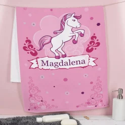 Handtuch mit Pink Pony und Name in zwei Größen