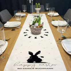 Happy Easter - Tischläufer mit Hase und Wunschtext in 2 Größen verfügbar