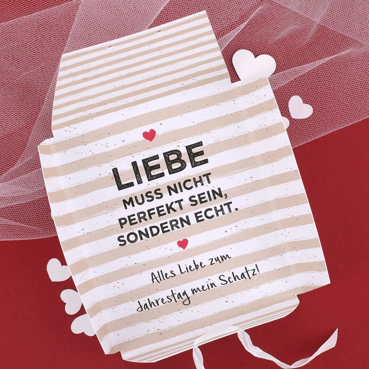 Herzarmband mit personalisierter Verpackung | Liebe muss echt sein