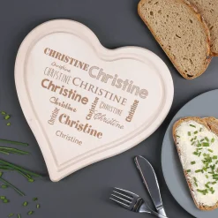 Herz-Holzbrettchen mit Name in verschiedenen Schriftarten, 24 cm