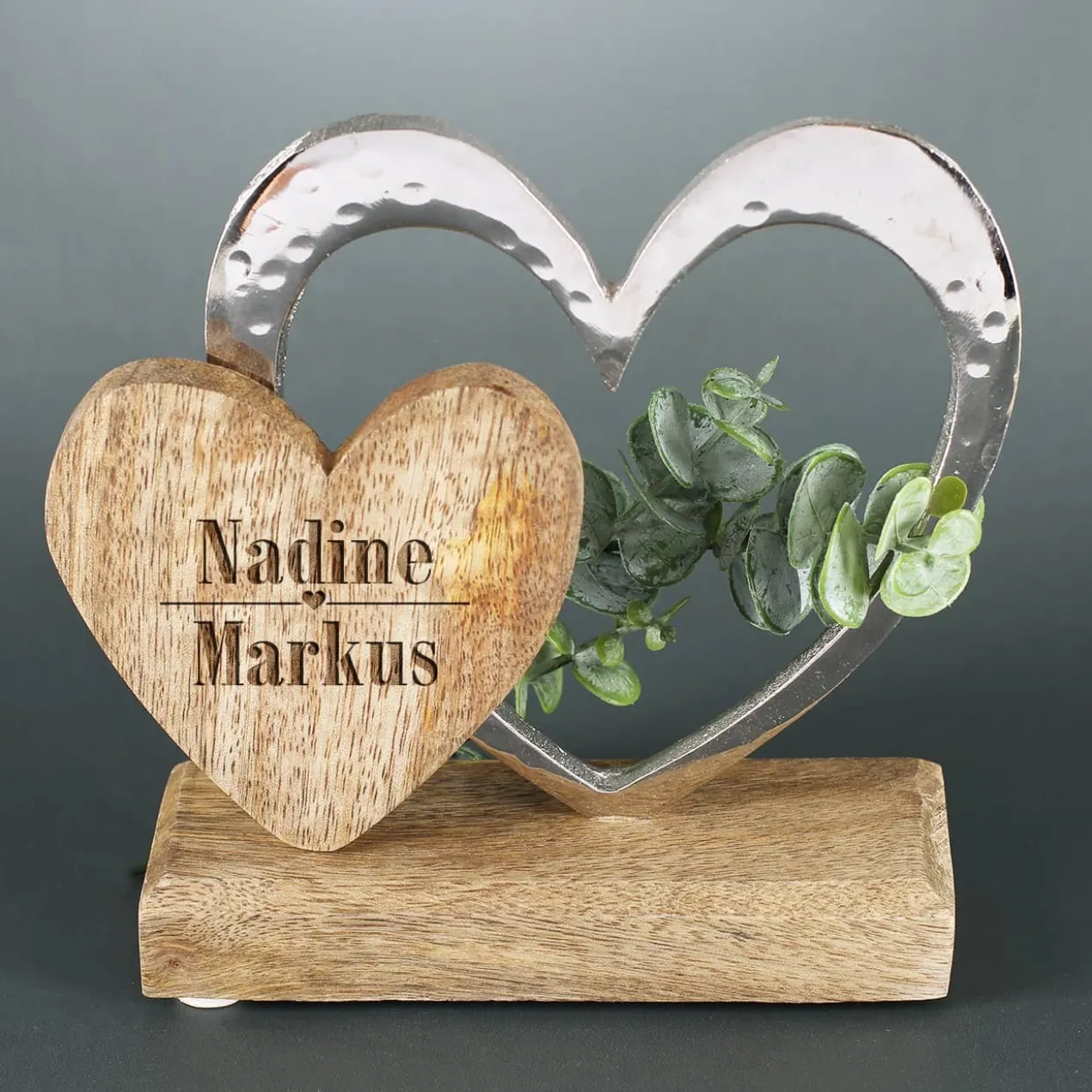 Herzskulptur zur Hochzeit mit Ihrer Personalisierung