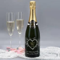 Hochzeitschampagner mit Gravur veredelt mit Swarovski Strasssteinen