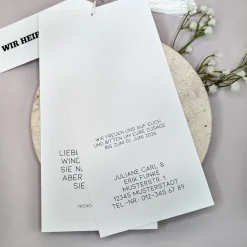 Hochzeitseinladung - modernes Kartentrio mit weißer Kordel