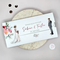Hochzeitseinladung - Ziehkarte mit Brautpaar