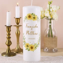 Hochzeitskerze mit Sonnenblumen, Namen und Datum bedruckt