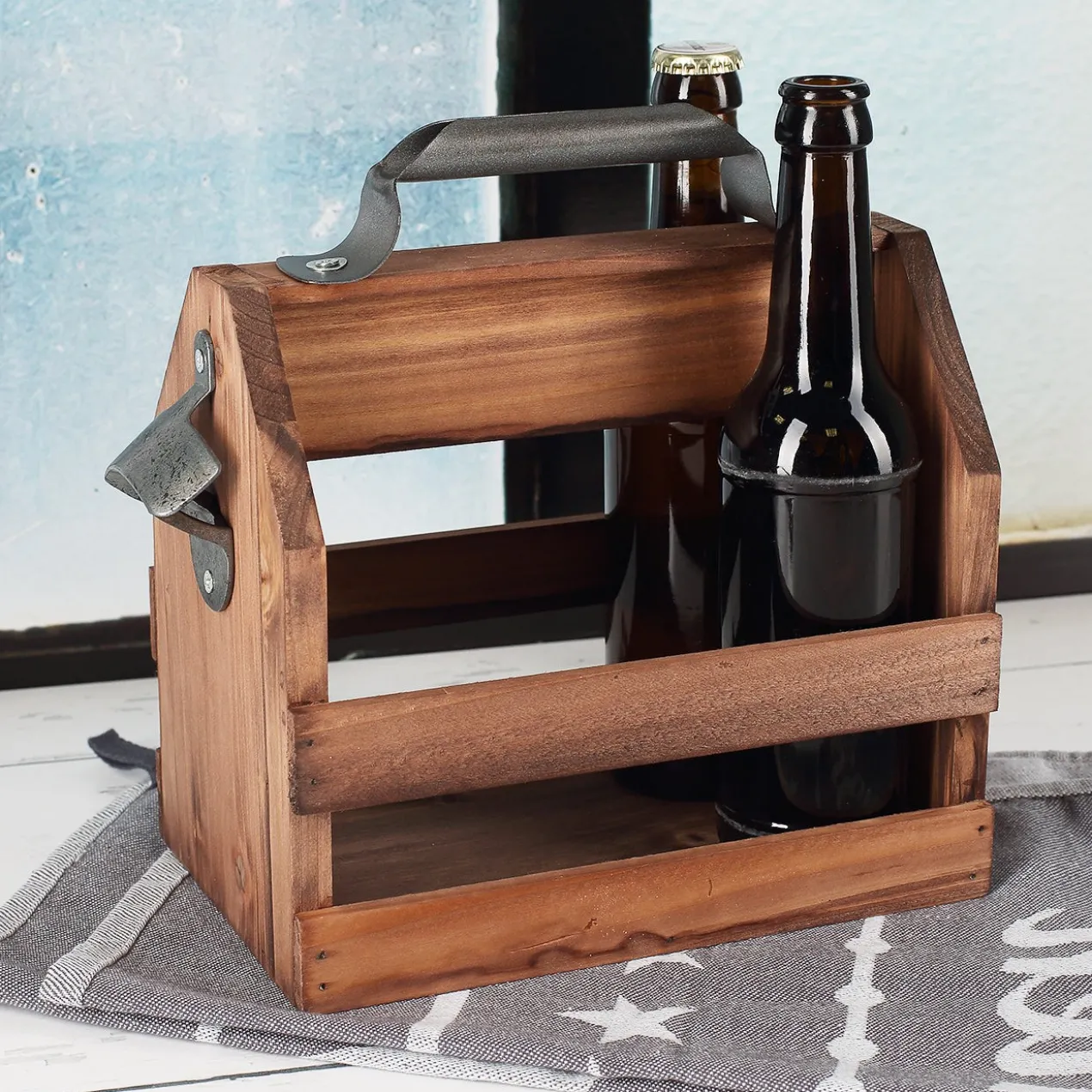 Holz-Bierträger mit Metall-Flaschenöffner