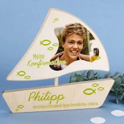 Holzboot mit Ihrem Foto und Wunschangaben für kirchliche Anlässe