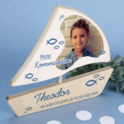 Holzboot mit Ihrem Foto und Wunschangaben für kirchliche Anlässe