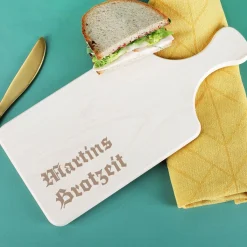 Holzbrett mit Gravur Brotzeit und Vorname