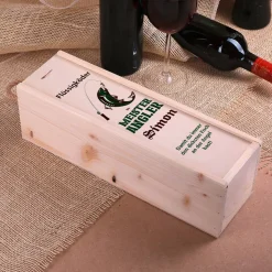 Holz Flaschenverpackung bedruckt mit Name, Wunschtext und Angler-Motiv