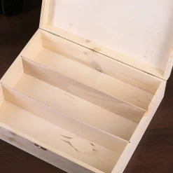 Holz - Geschenkverpackung mit dem Herz der Liebenden