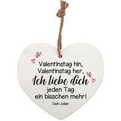 Holzherz als Geschenk zum Valentinstag mit Ihrem Wunschtext